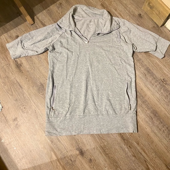 Tunic pull over - Picture 2 of 4